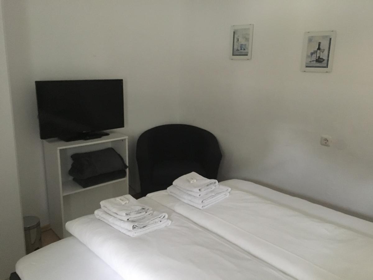 Pension Sunnseitn - Gasthof - Cafe - Weinkeller Haslach an der Mühl 外观 照片